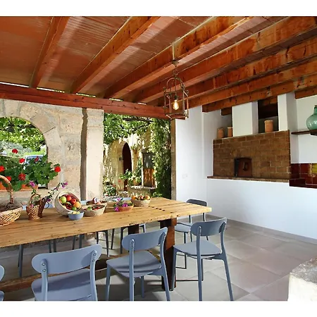 Superb 5 Bedrooms Fiorever Mountainside Views Pool Table