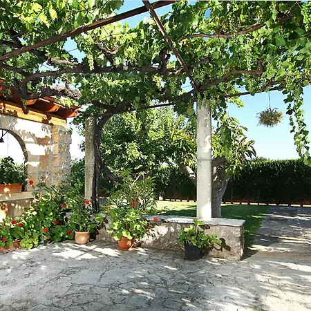Superb 5 Bedrooms Fiorever Mountainside Views Pool Table Villa Pollença